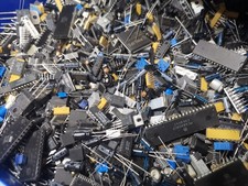 Electronic Component Joblot 200g Of SMD And THT IC And Other Parts