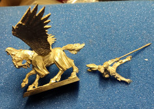 Bretonnian Knight On Pegasus OOP metal Games Workshop Warhammer Old World