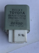 Toyota MR2 Relay 85925-17010  (Damaged clips)