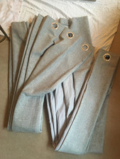 Pale grey woven lined eyelet