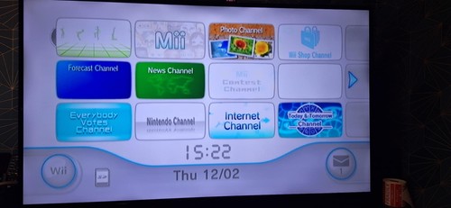 Nintendo wii white console - wii,