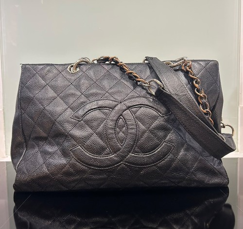 Chanel iconic grand shopping - iconic,
