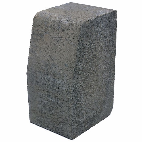 Charcoal grey block kerb - x,