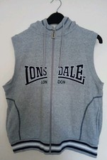 Lonsdale Kids Gilet Body Warmer Sleeveless Jacket. Age 13/14 years.