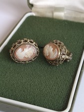 Vintage Shell Cameo Clip-On