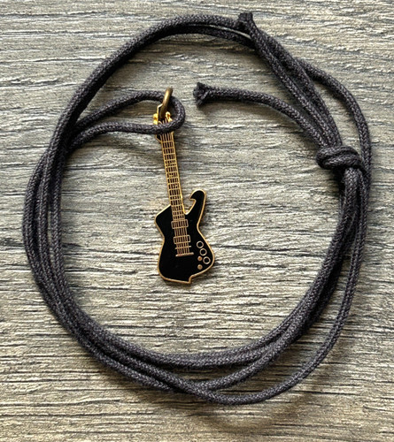 Kiss pendant necklace ibanez - kiss,
