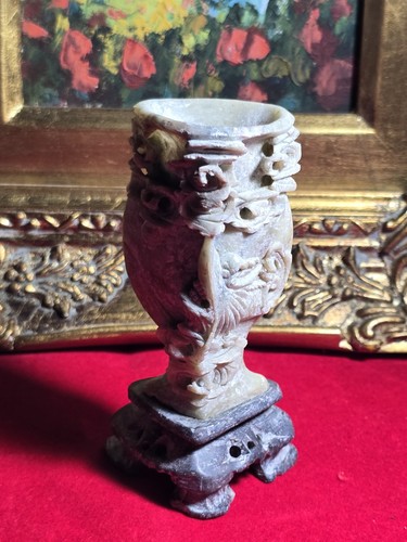 Bud vase soapstone - 1, of: