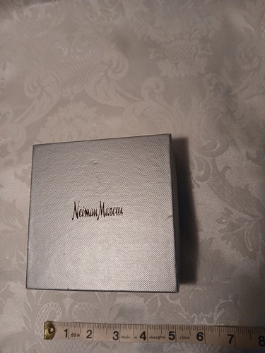 Neiman marcus grey - neiman,
