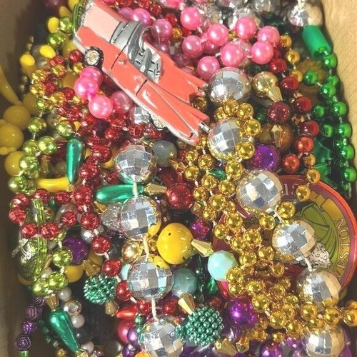 Vtg mod mardi gras beads - mod,