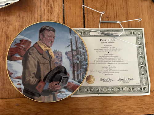 John wayne collector plate - john,