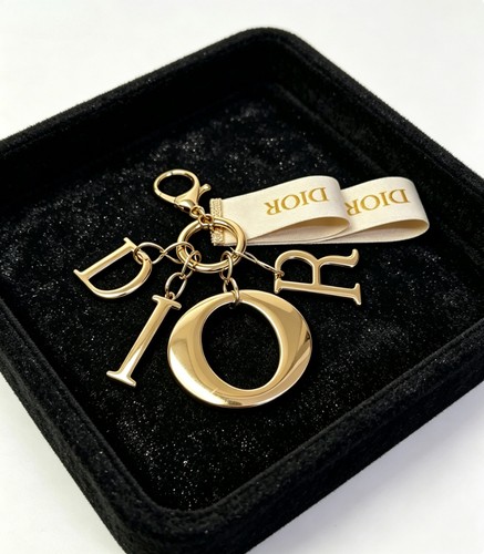 Hot dior gold - dior, letter