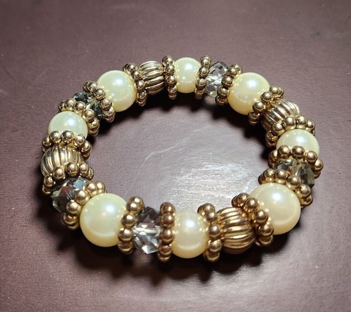 Costume jewelry stretch - costume,