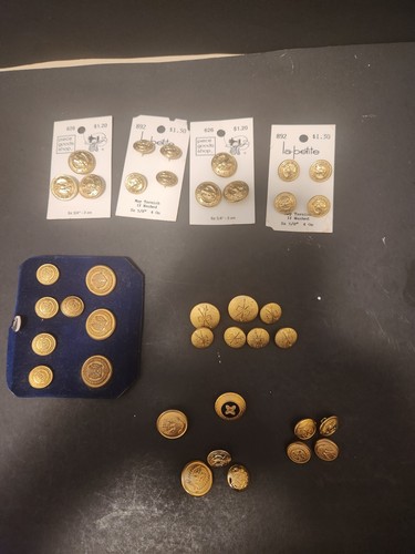 Goldtone shank buttons new - new, and