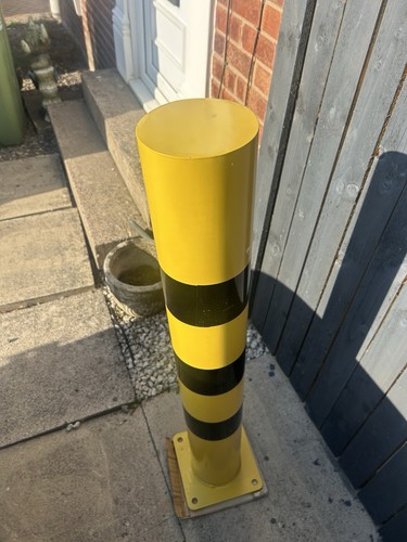 Heavy duty steel bollard - steel,