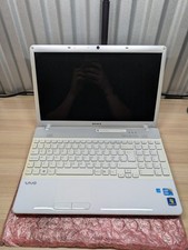 Sony Vaio VPCEB2M0E - i3 1st