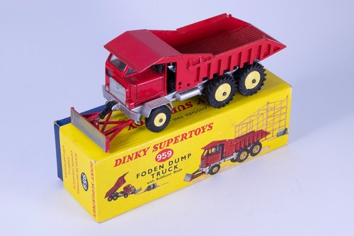 Dinky toys 959 foden - toys,