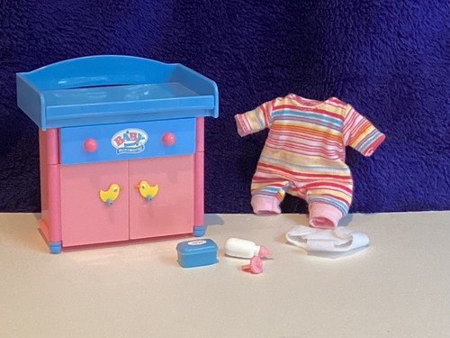 Vintage baby born - born, world