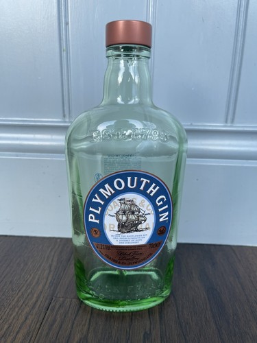 Empty plymouth navy london - navy, gin