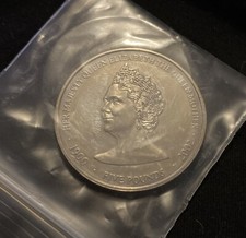 GUERNSEY 2002 FIVE POUND COIN