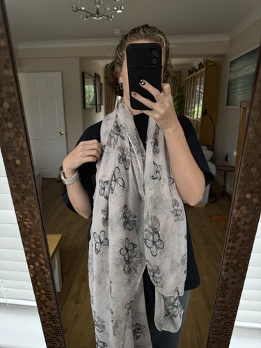 Pink grey butterfly print - grey,