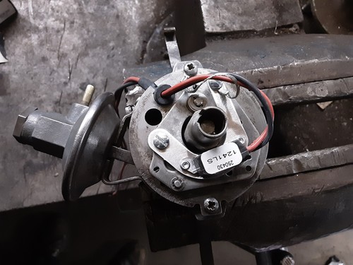 Ford distributor electronic - ford,