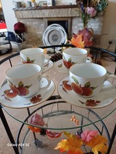 Royal Worcester Evesham Gold x