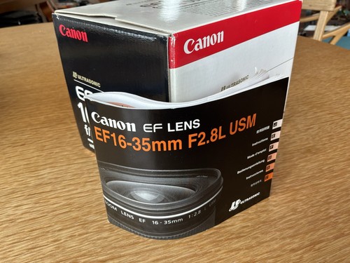 Canon 35mm 8l box and - canon,