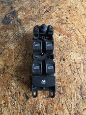 Volvo V70 Mk3 XC70 Door Window