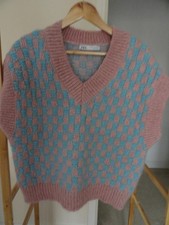 ZARA SWEATER VEST  M OVERSIZED