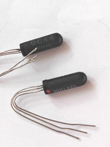 Mullard oc44 germanium - mullard,