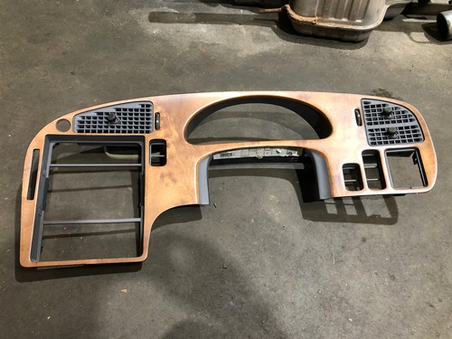 Saab og95 walnut dash trim - walnut,