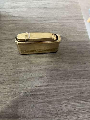 Colibri executive lighter