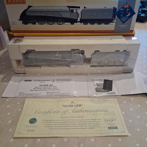 Hornby gauge 2965 class - r,