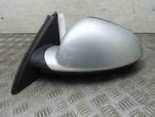 Vauxhall Insignia Left