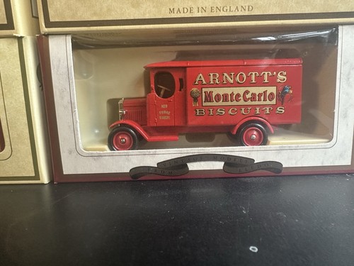 Days gone collectable cars - days,