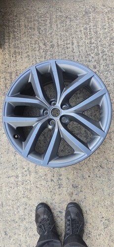 Land rover alloy wheel - 20",