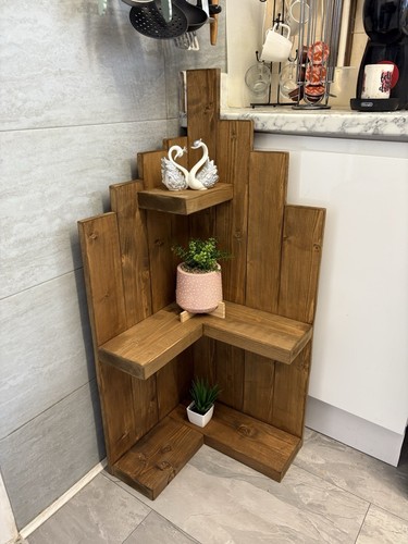 Chunky freestand wooden - wooden, corner