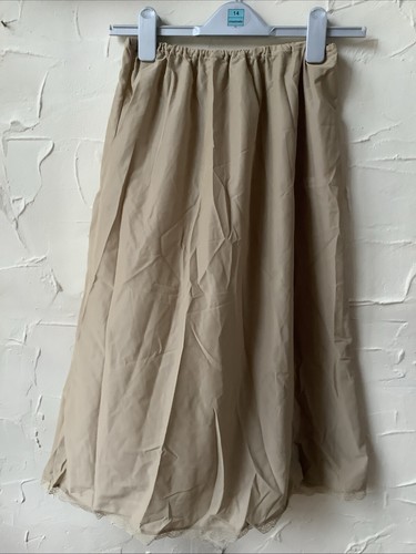 Vintage silky half slip - 14,