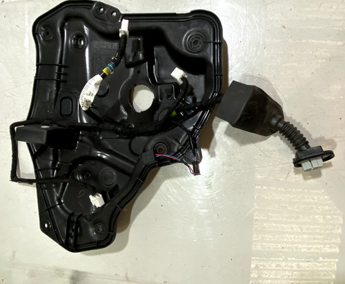 Mazda 2015 estate door - 2015, gj