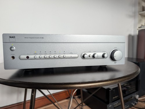 Nad c352 stereo integrated - nad,