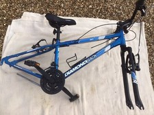 DIAMONDBACK OUTLOOK MOUNTAIN BIKE FRAME+ SADDLE. 14” FRAME. USED.