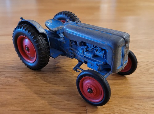 1960 crescent toys 1809 - 1960's,