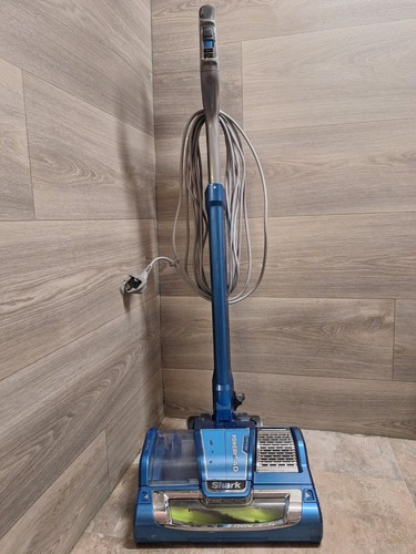 Shark powerhead vacumn cleaner - vacumn,