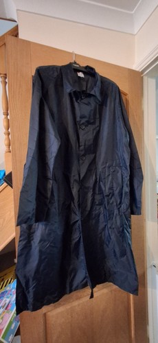 Brand new men knee length - knee,