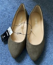 Ladies Poundland Pep&co Khaki Flat Shoes Size UK 4 EU 37