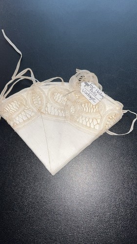 Vintage ivory battenberg lace - vintage,