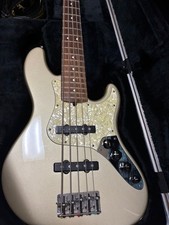 Fender American Deluxe Jazz