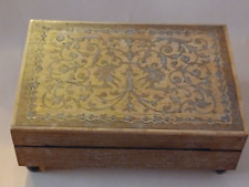 Vintage wooden  Musical Music Box Sorrento style inlaid design