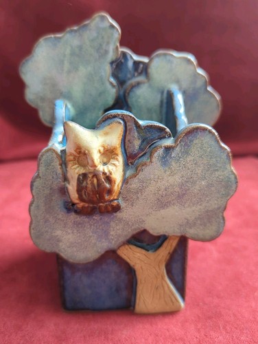 Acanthus crafts studio pottery - acanthus,