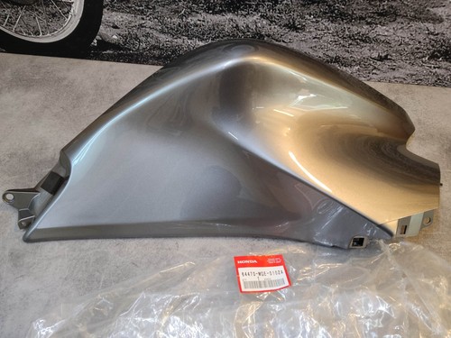 Tank cover right side vfr1200 - cover,